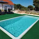 Prominska Bajka * Razvode