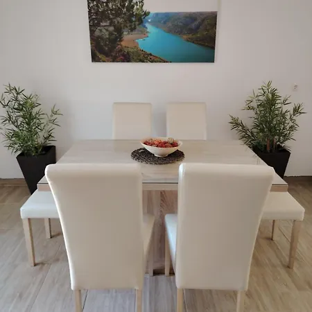 Villa Prominska Bajka Razvode