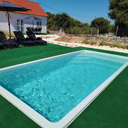 Prominska Bajka * Razvode